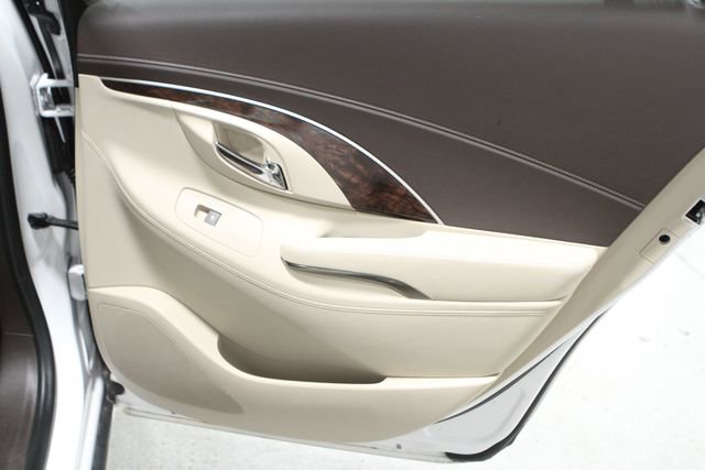 Used 2015 Buick LaCrosse FWD image 25