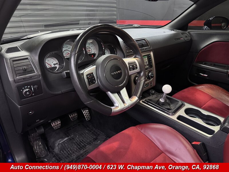 Used 2014 Dodge Challenger SRT8 RWD image 12