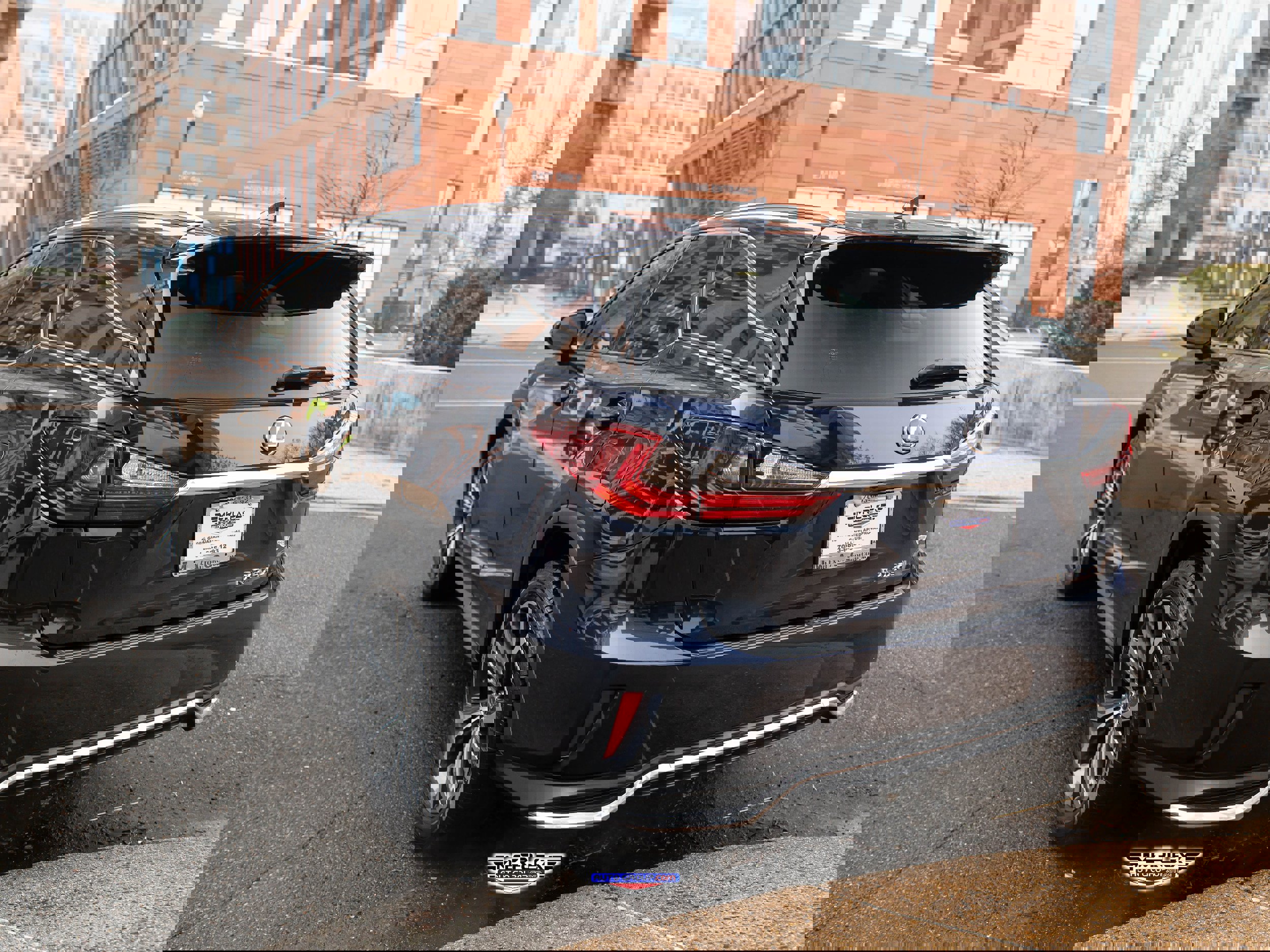 Used 2021 Lexus RX 350L 350L Luxury w/ Premium Package image 5