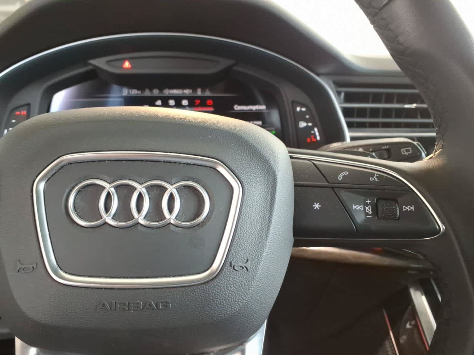 Used 2024 Audi Q7 3.0T Premium Plus AWD/4WD image 24