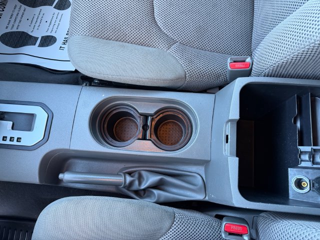 Used 2021 Nissan Frontier SV w/ Midnight Edition Floor Mats AWD/4WD image 27