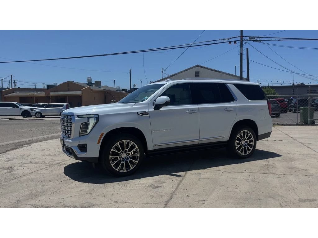 New 2026 GMC Yukon Denali w/ Denali Reserve Package AWD/4WD image 7