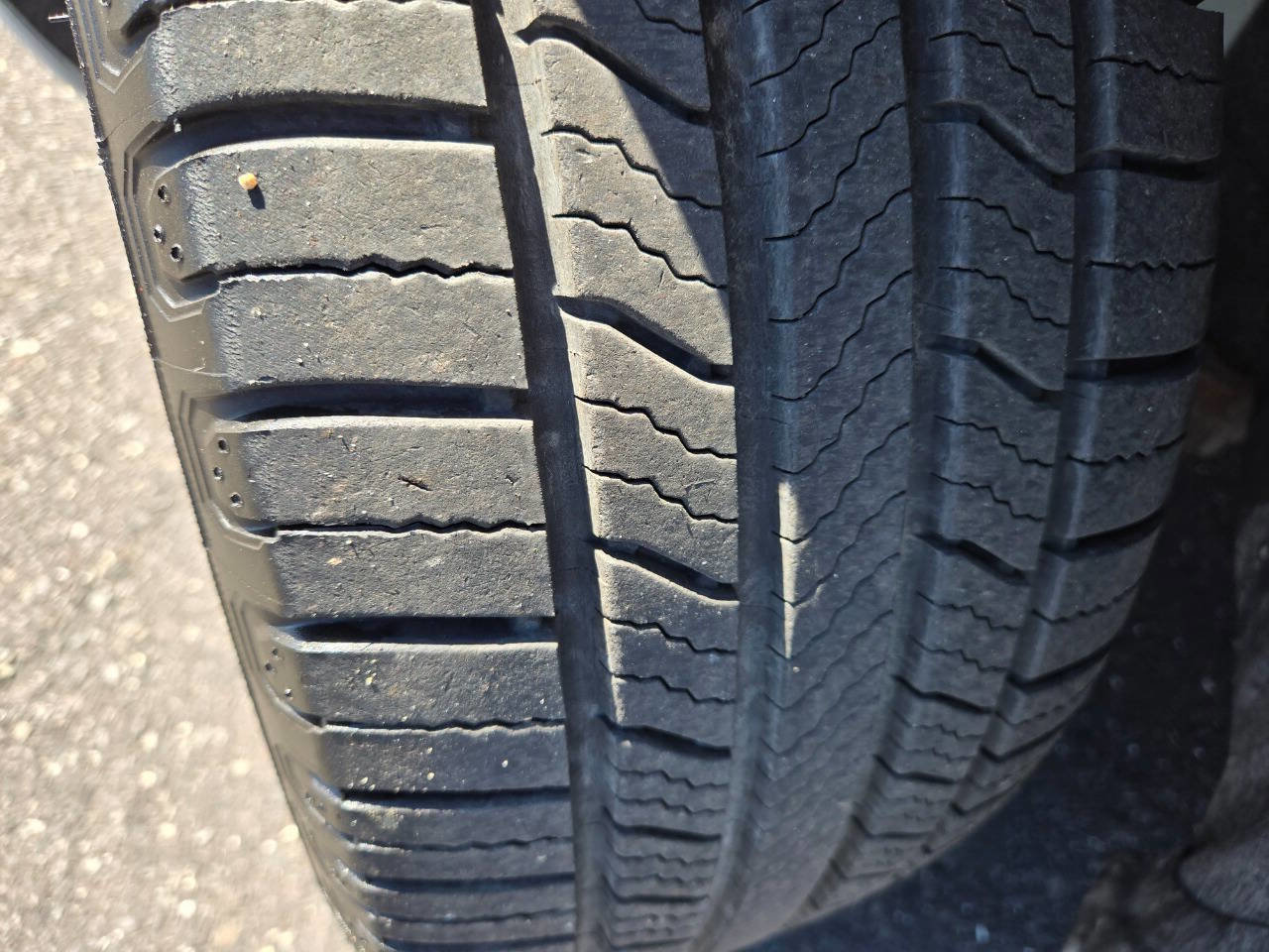 Used 2016 Volvo S80 T5 w/ Convenience Package image 28