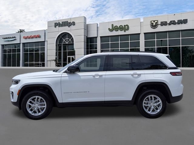 New 2026 Jeep Grand Cherokee Laredo RWD image 7