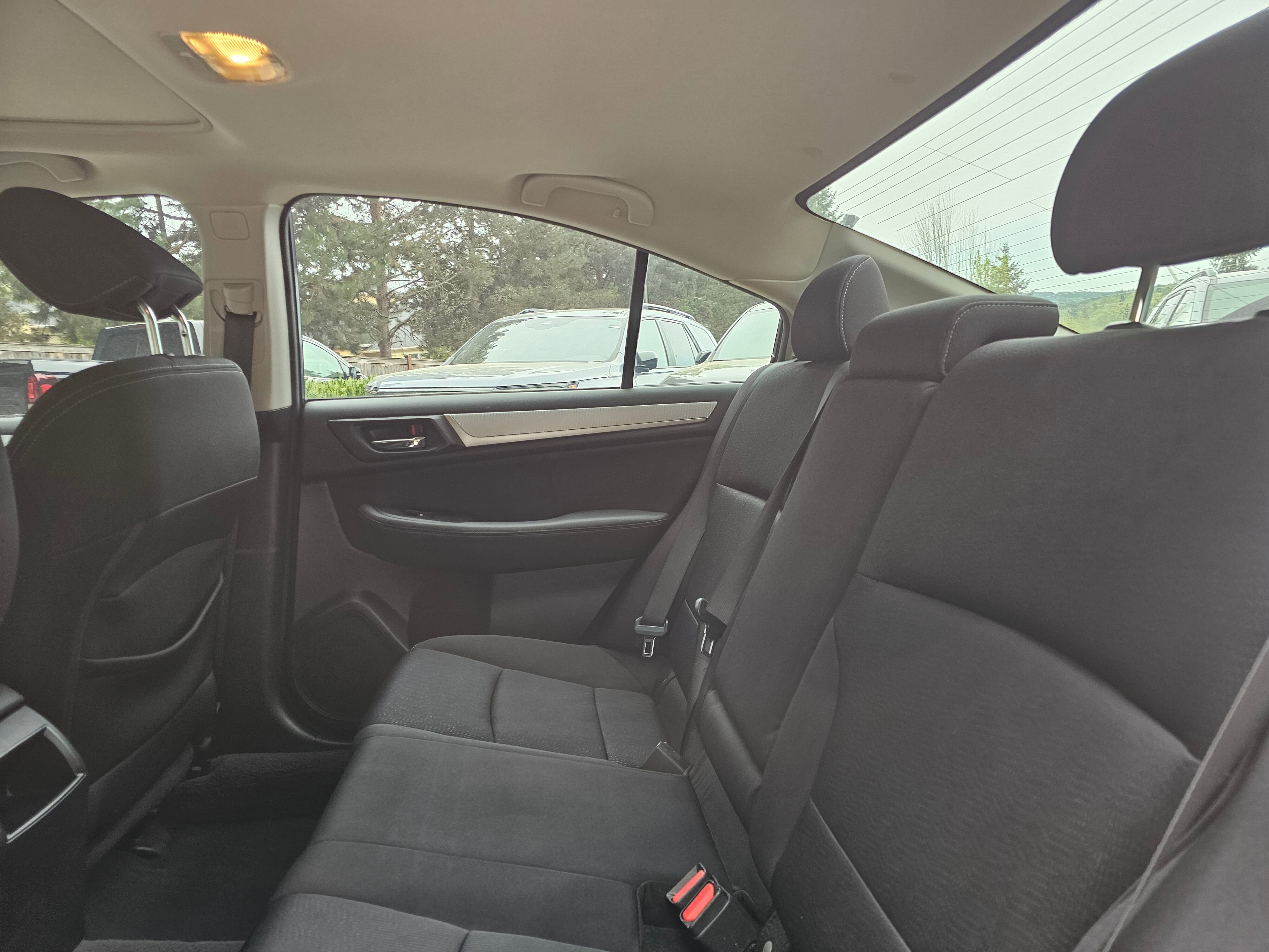 Used 2016 Subaru Legacy 2.5i Premium AWD/4WD image 18