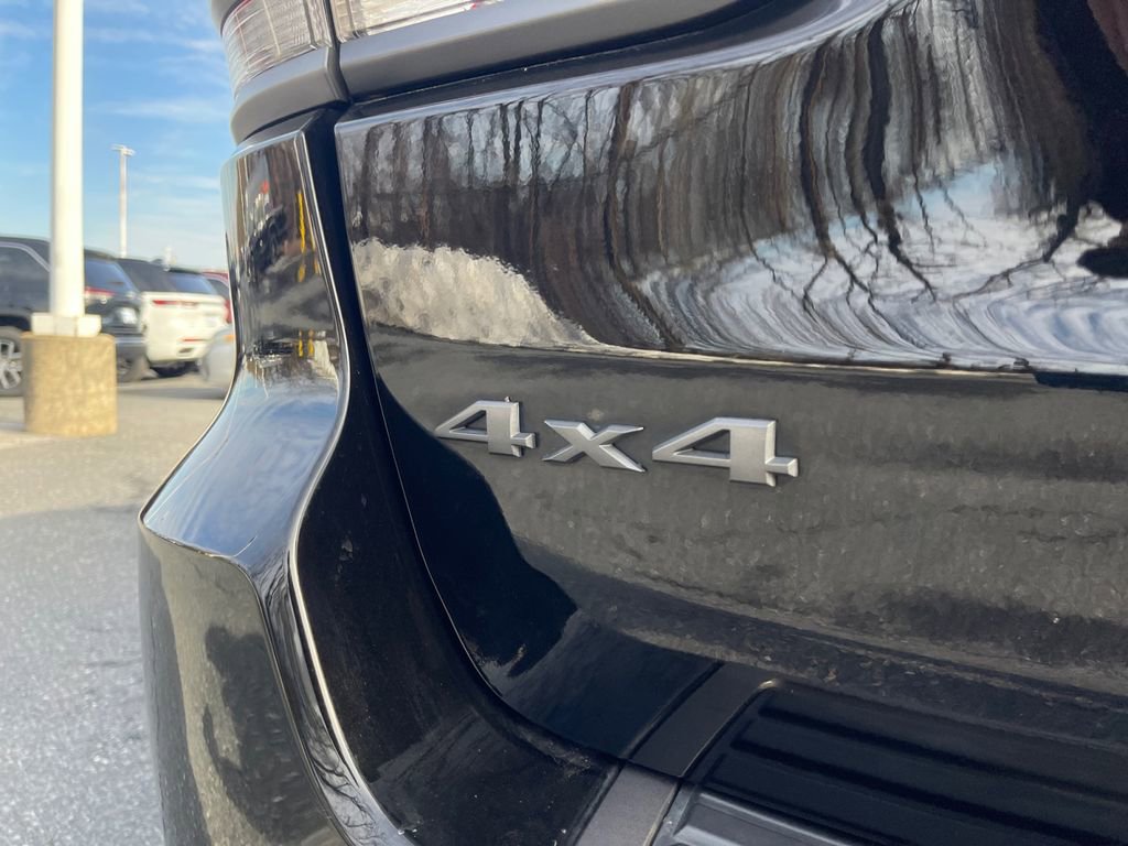 Used 2021 Jeep Grand Cherokee Trailhawk w/ Trailhawk Luxury Group image 16