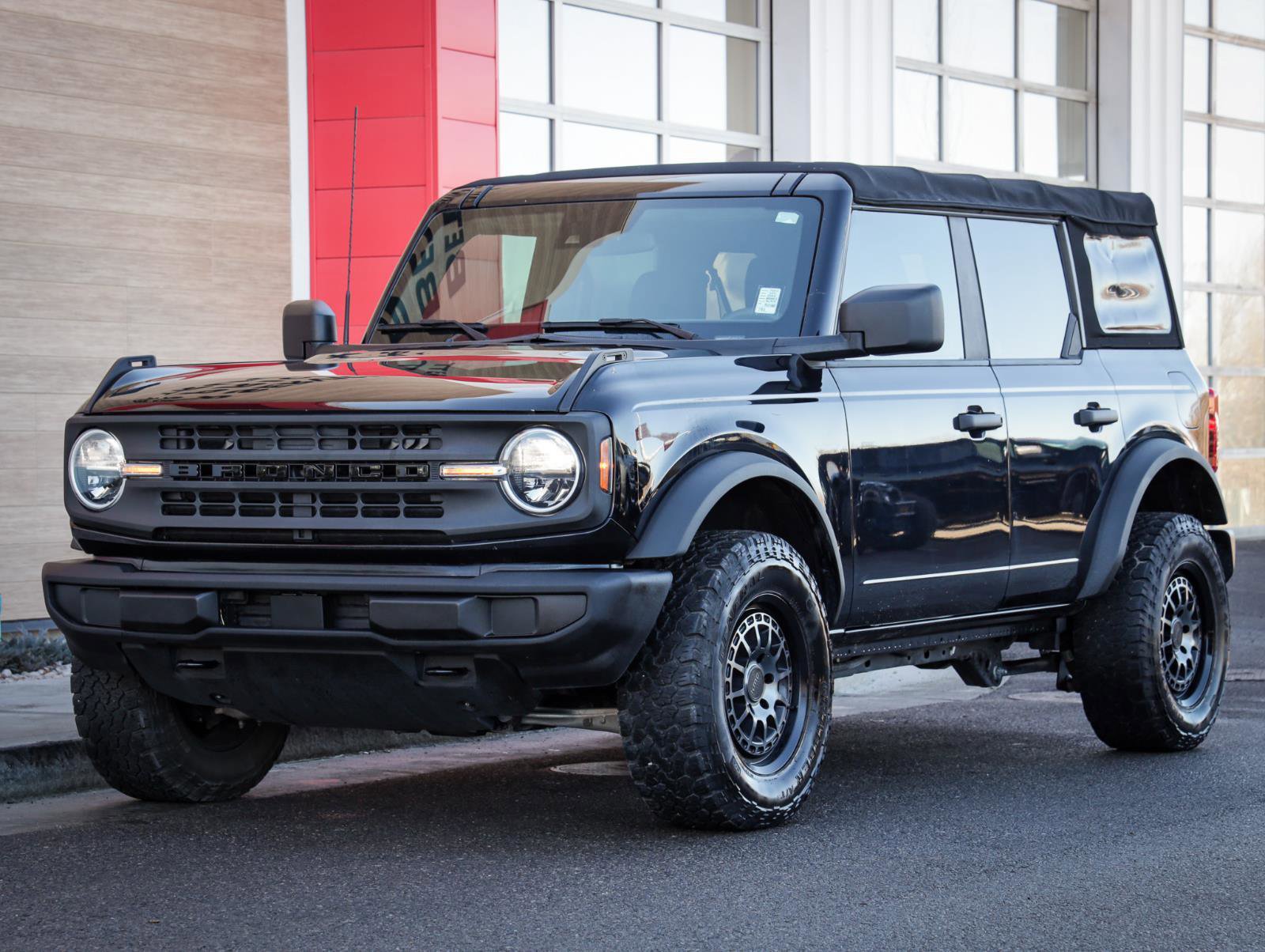 Used 2021 Ford Bronco 4-Door image 7