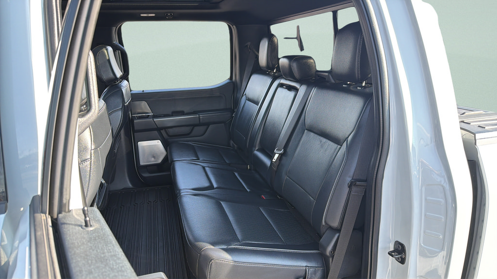 Used 2024 Ford F150 Lariat w/ Equipment Group 502A High AWD/4WD image 9