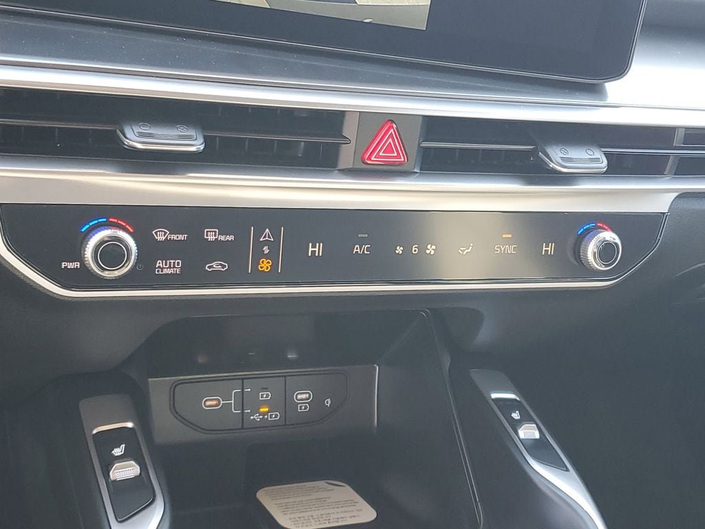 New 2026 Kia Sorento S w/ S Panoramic Sunroof Package FWD image 18