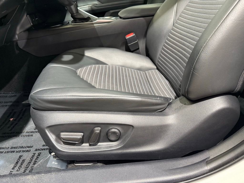 Certified 2024 Toyota Camry SE image 13