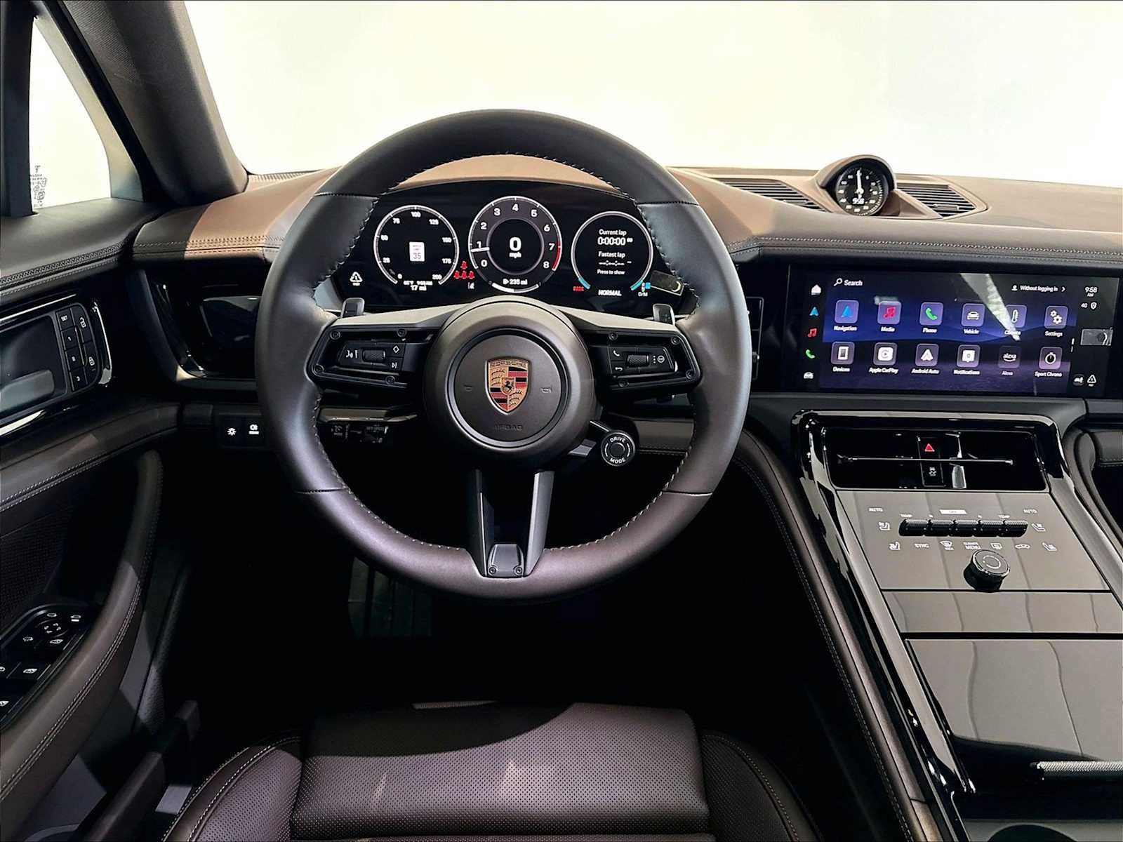 New 2026 Porsche Panamera 4 AWD/4WD image 13