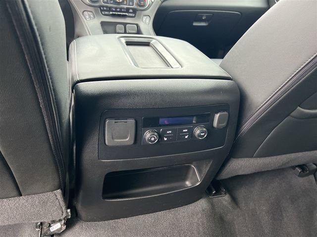 Certified 2020 Chevrolet Suburban LT w/ Luxury Package image 24