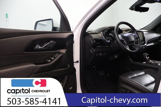 Used 2023 Chevrolet Traverse RS w/ LPO, Cargo Package AWD/4WD image 10