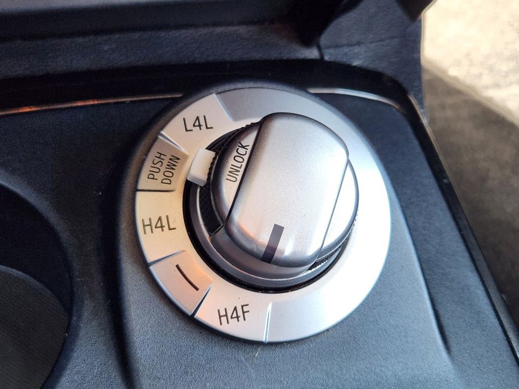 Used 2019 Toyota 4Runner Limited AWD/4WD image 19