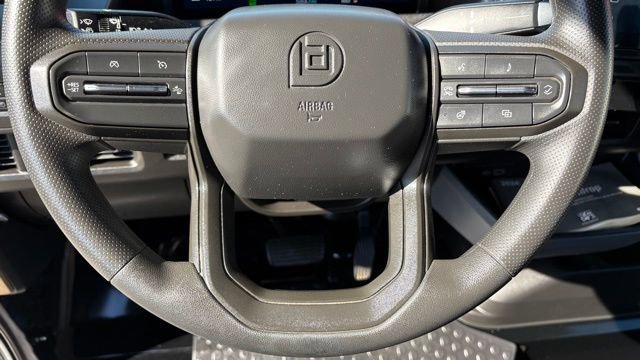 Used 2024 Chevrolet Brightdrop 600 w/ Battery Pack, Max Range AWD/4WD image 23