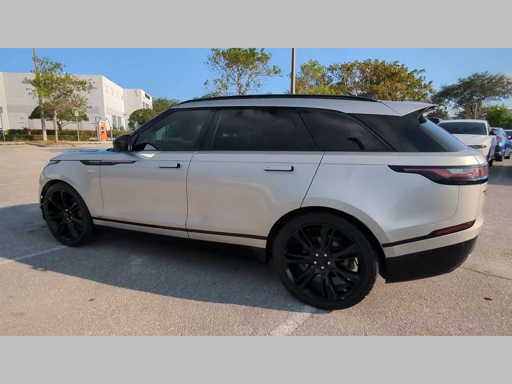Used 2018 Land Rover Range Rover Velar R-Dynamic SE image 47