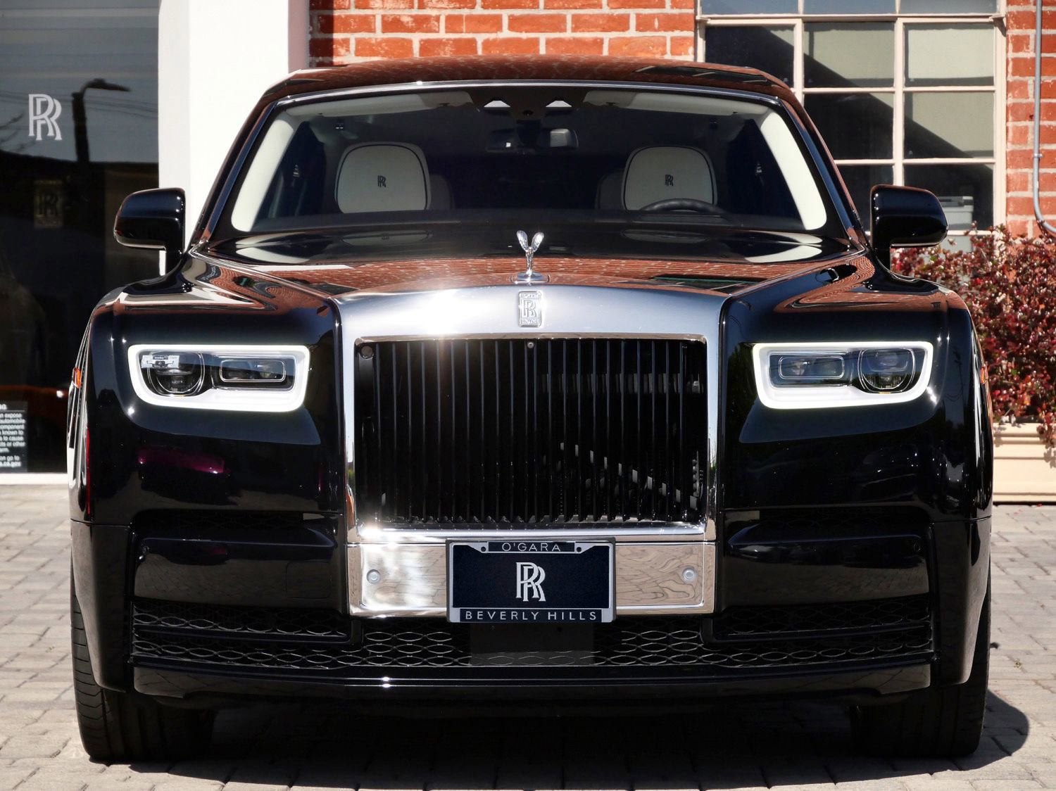 Certified 2022 Rolls-Royce Phantom Extended Wheelbase w/ The Phantom Package RWD image 5