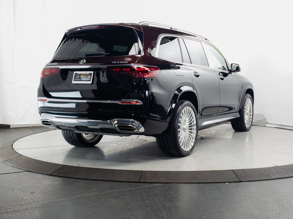Used 2024 Mercedes-Benz Maybach GLS 600 4MATIC image 35