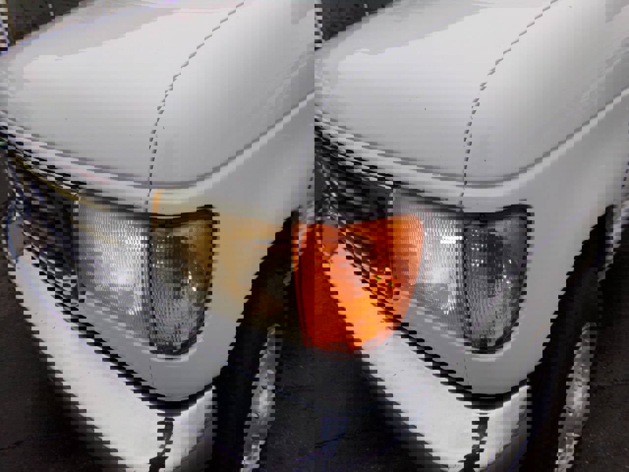 Used 2006 Ford E-250 and Econoline 250 RWD image 29