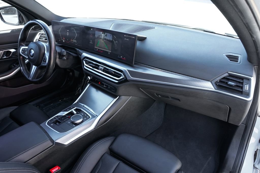 Used 2023 BMW M340i w/ Shadowloine Package image 40