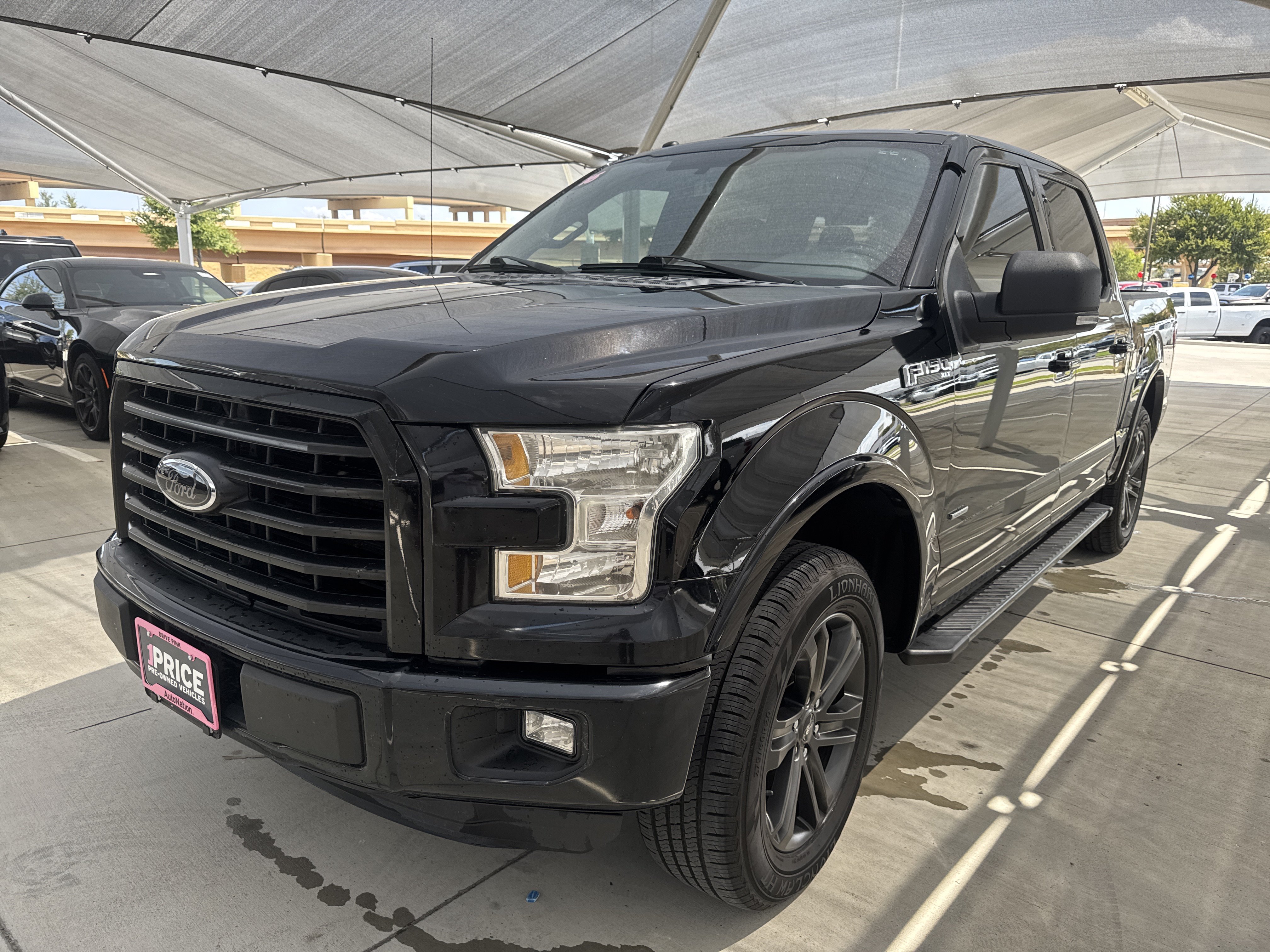 Used 2016 Ford F150 XLT w/ Equipment Group 302A Luxury RWD image 2