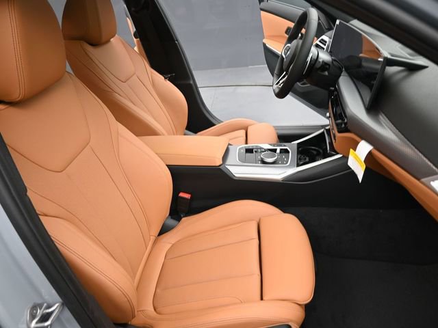 New 2026 BMW 330i Sedan w/ M Sport Package image 27