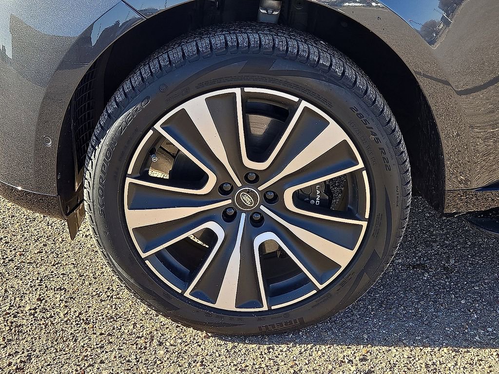 Used 2023 Land Rover Range Rover SE AWD/4WD image 11