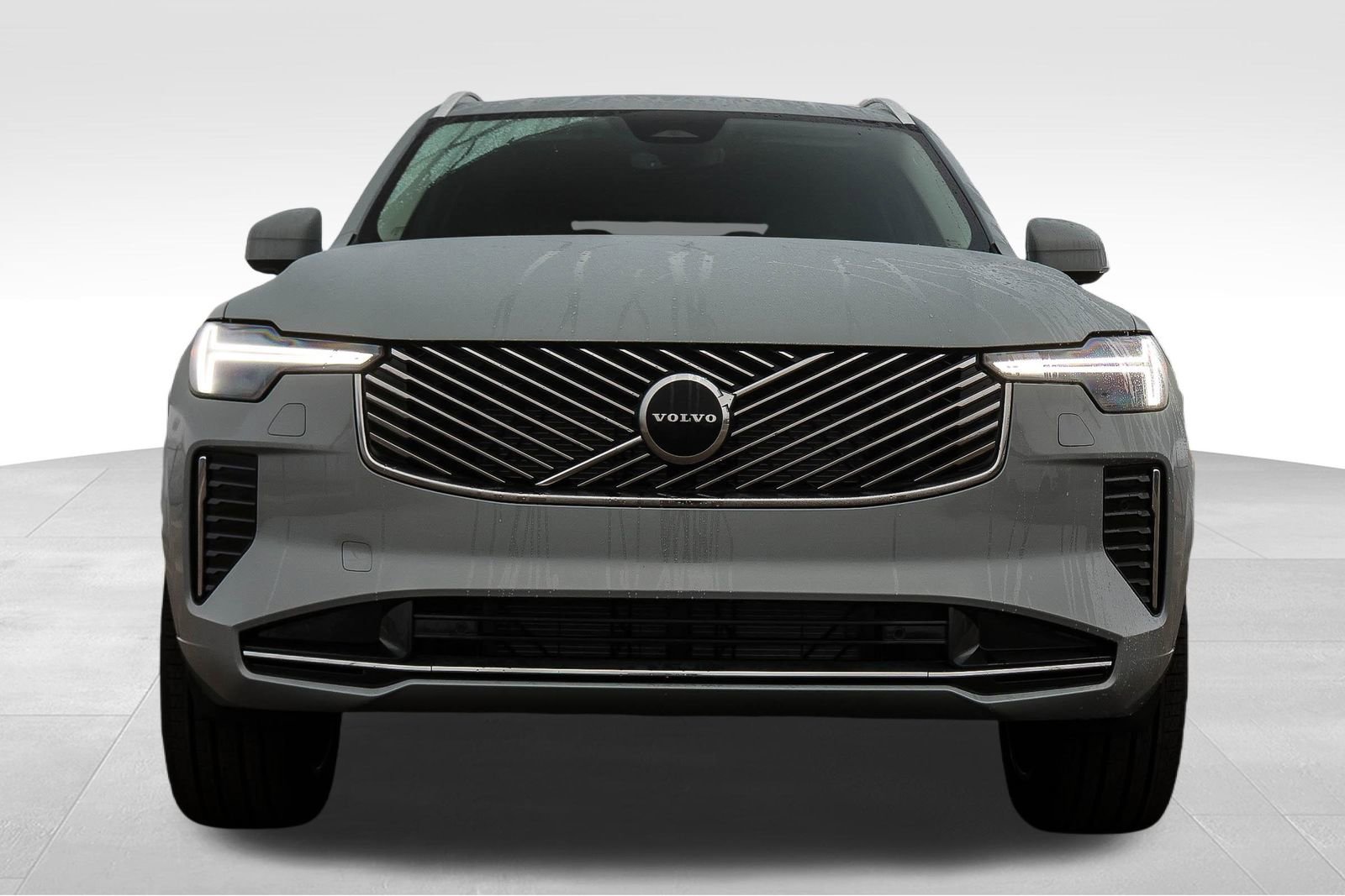 New 2026 Volvo XC90 B5 Core image 2