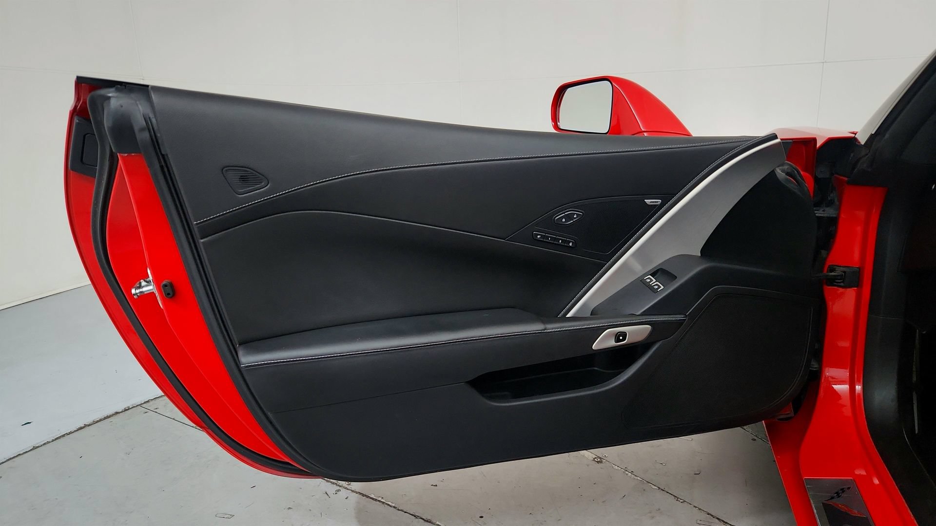 Used 2016 Chevrolet Corvette Stingray Convertible w/ 2LT Preferred Equipment Group RWD image 16