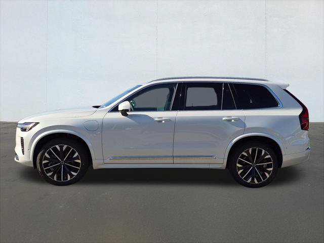 New 2026 Volvo XC90 T8 Ultra w/ Protection Package AWD/4WD image 3