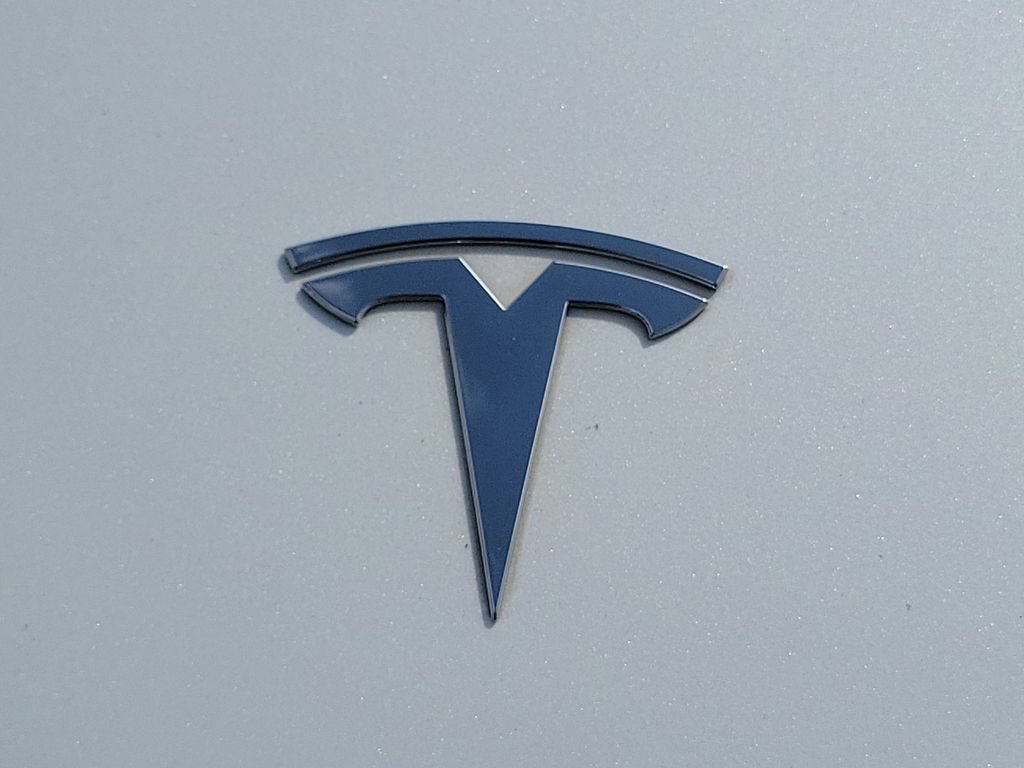 Used 2022 Tesla Model Y Performance AWD/4WD image 29