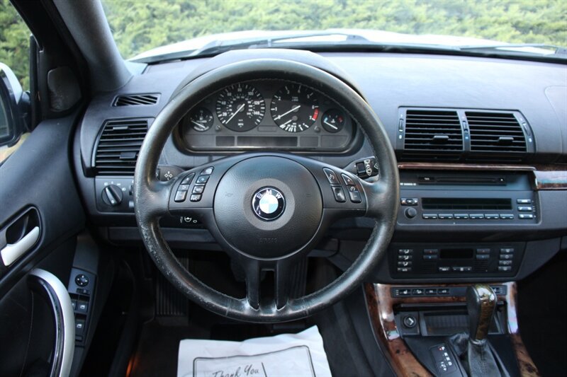 Used 2003 BMW X5 3.0i AWD/4WD image 16