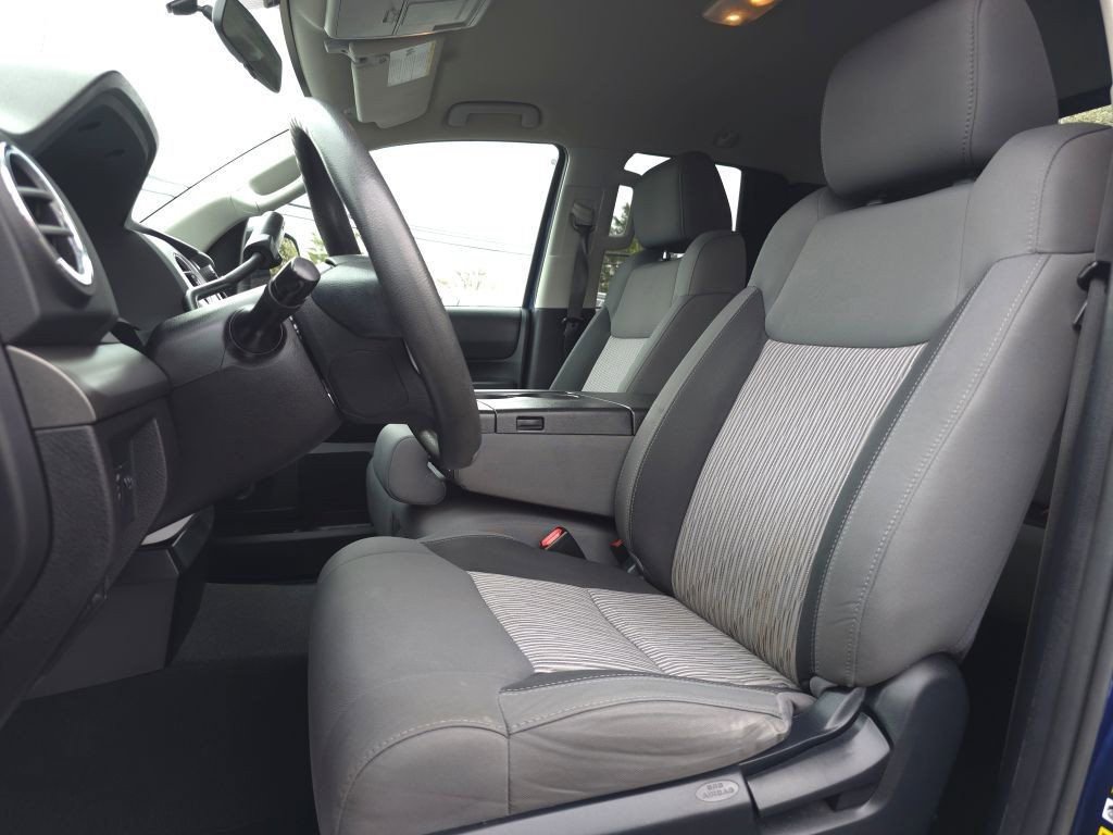 Used 2015 Toyota Tundra SR5 image 13