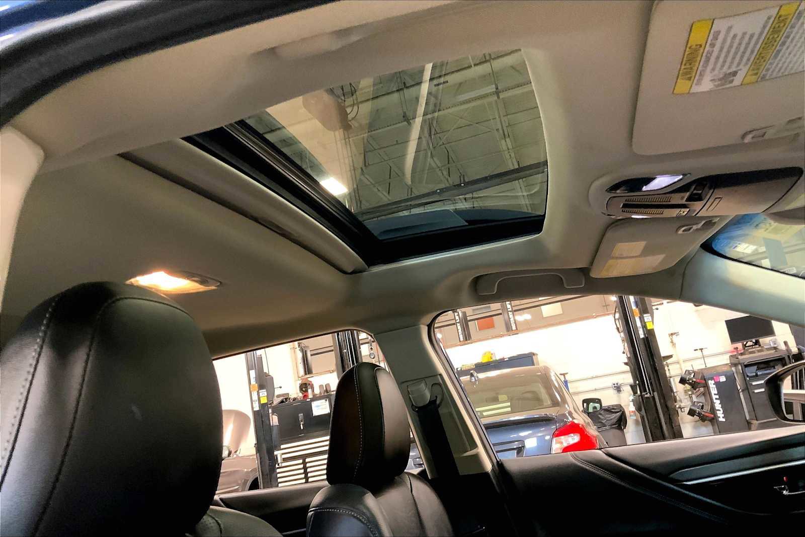 Used 2020 Subaru Outback Limited image 13