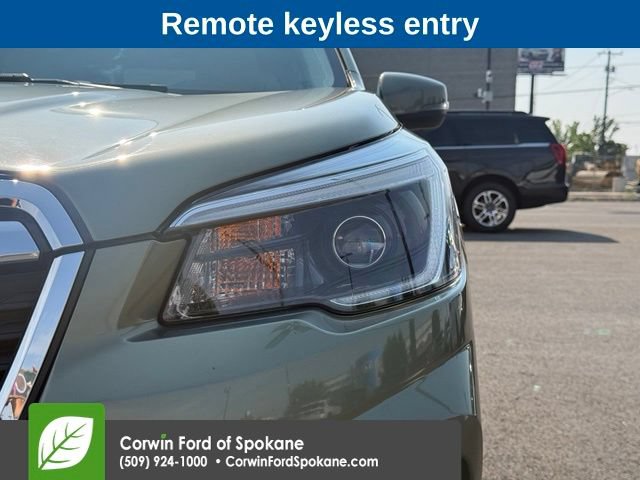 Used 2021 Subaru Forester Limited w/ Popular Package #3 AWD/4WD image 8