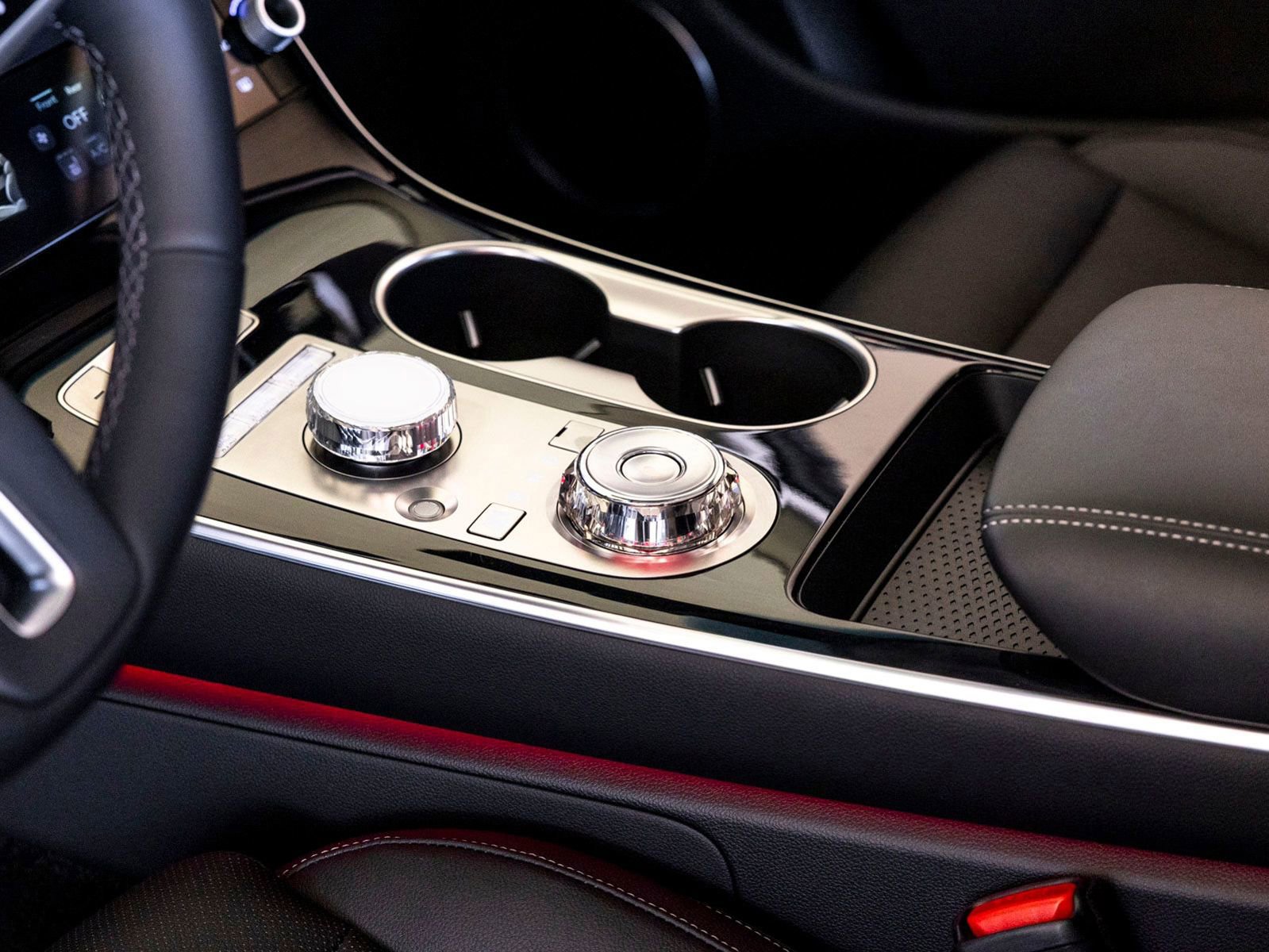 Used 2026 Genesis GV70 2.5T AWD/4WD image 17