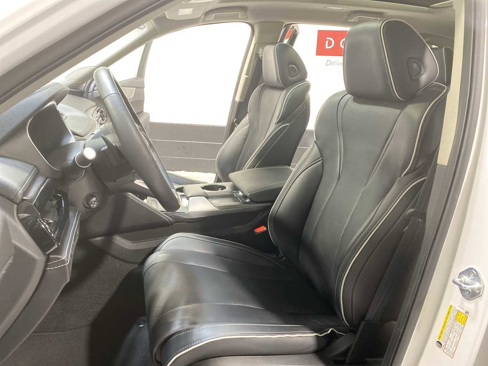 Certified 2023 Acura MDX SH-AWD w/ Advance Package image 11