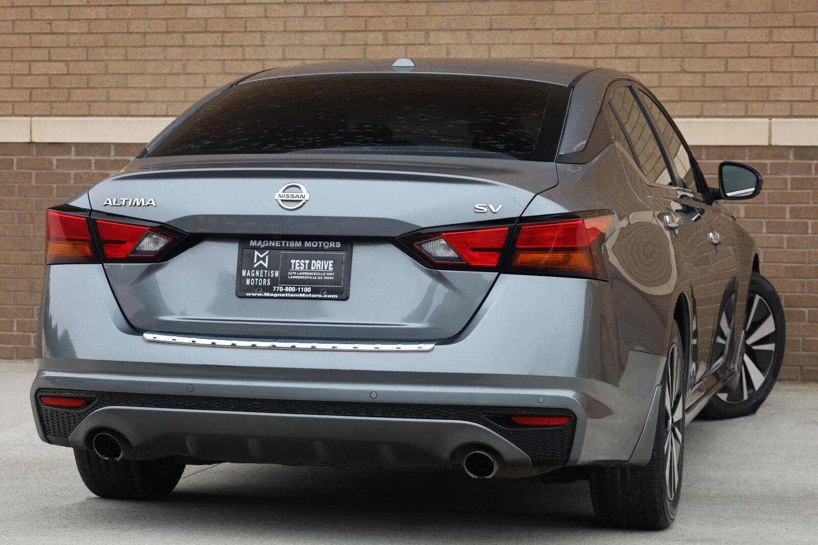 Used 2021 Nissan Altima 2.5 SV w/ SV Premium Package FWD image 11