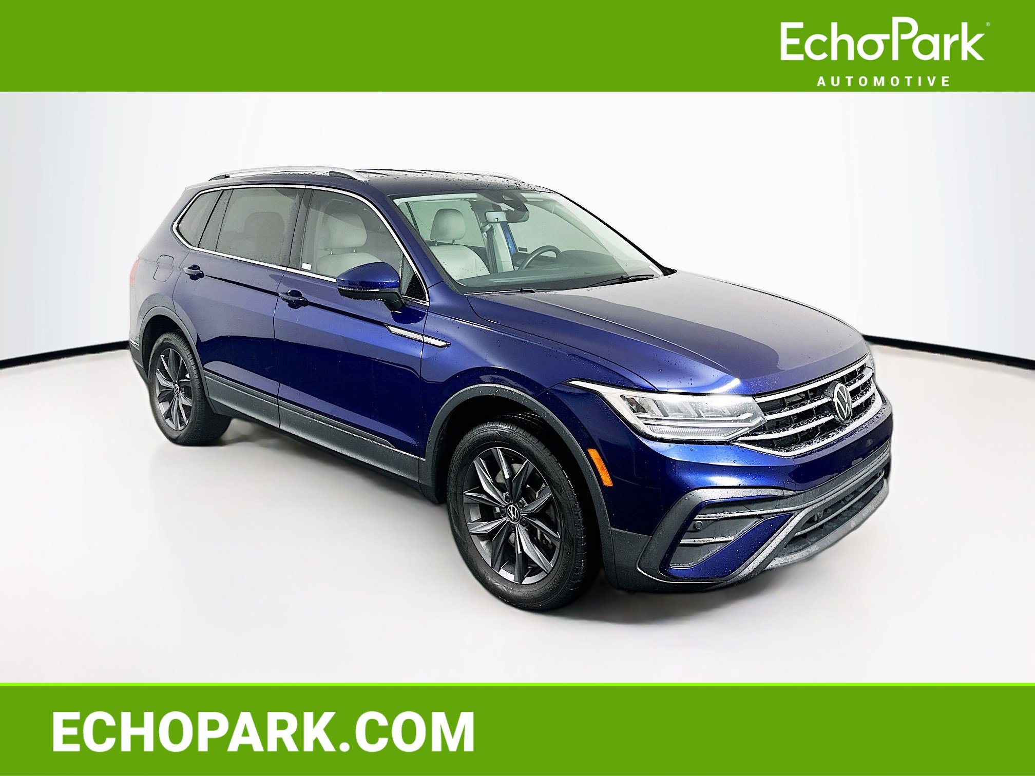 Used 2022 Volkswagen Tiguan SE image 1