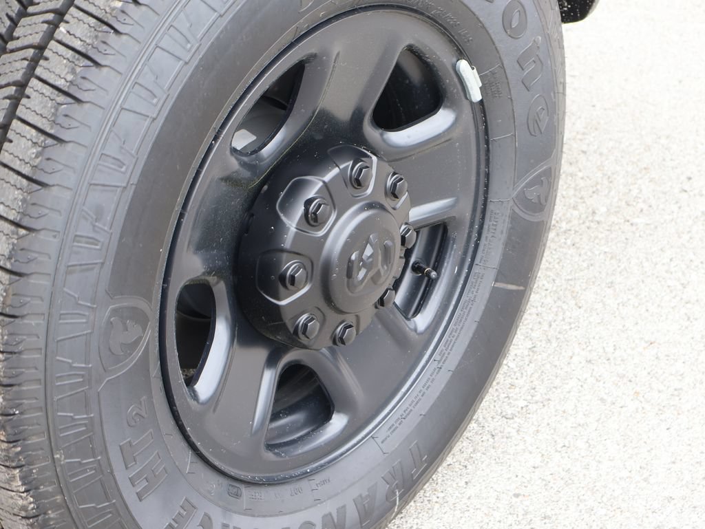 New 2026 RAM 3500 Tradesman AWD/4WD image 37