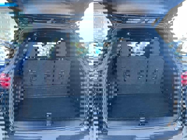 Used 2023 Chevrolet Traverse LT image 19