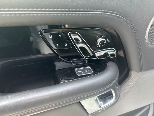 Used 2019 Land Rover Range Rover HSE AWD/4WD image 16
