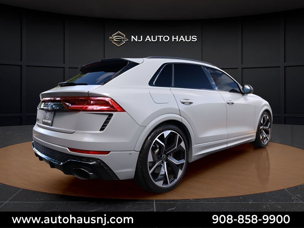 Used 2024 Audi RS Q8 AWD/4WD image 13