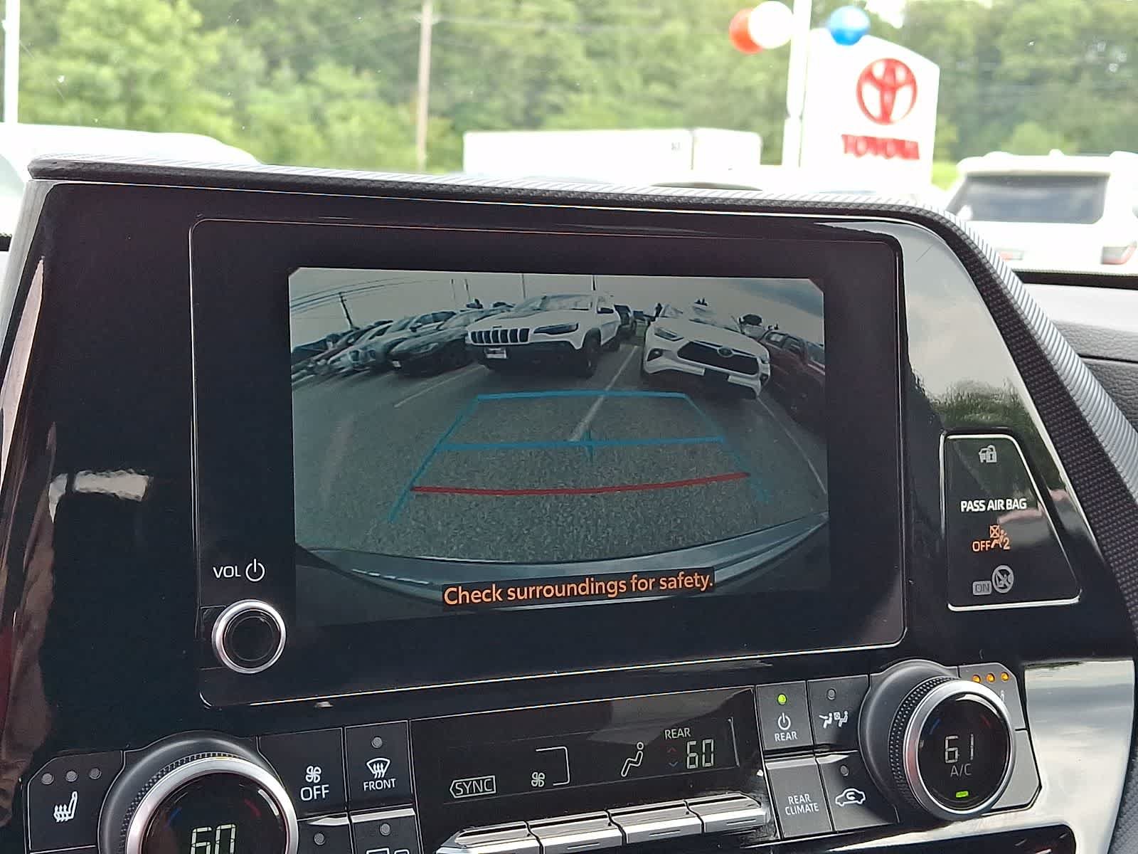 Used 2023 Toyota Highlander XSE AWD/4WD image 22