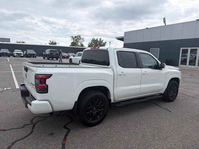 Used 2022 Nissan Frontier SV w/ Technology Package AWD/4WD image 5