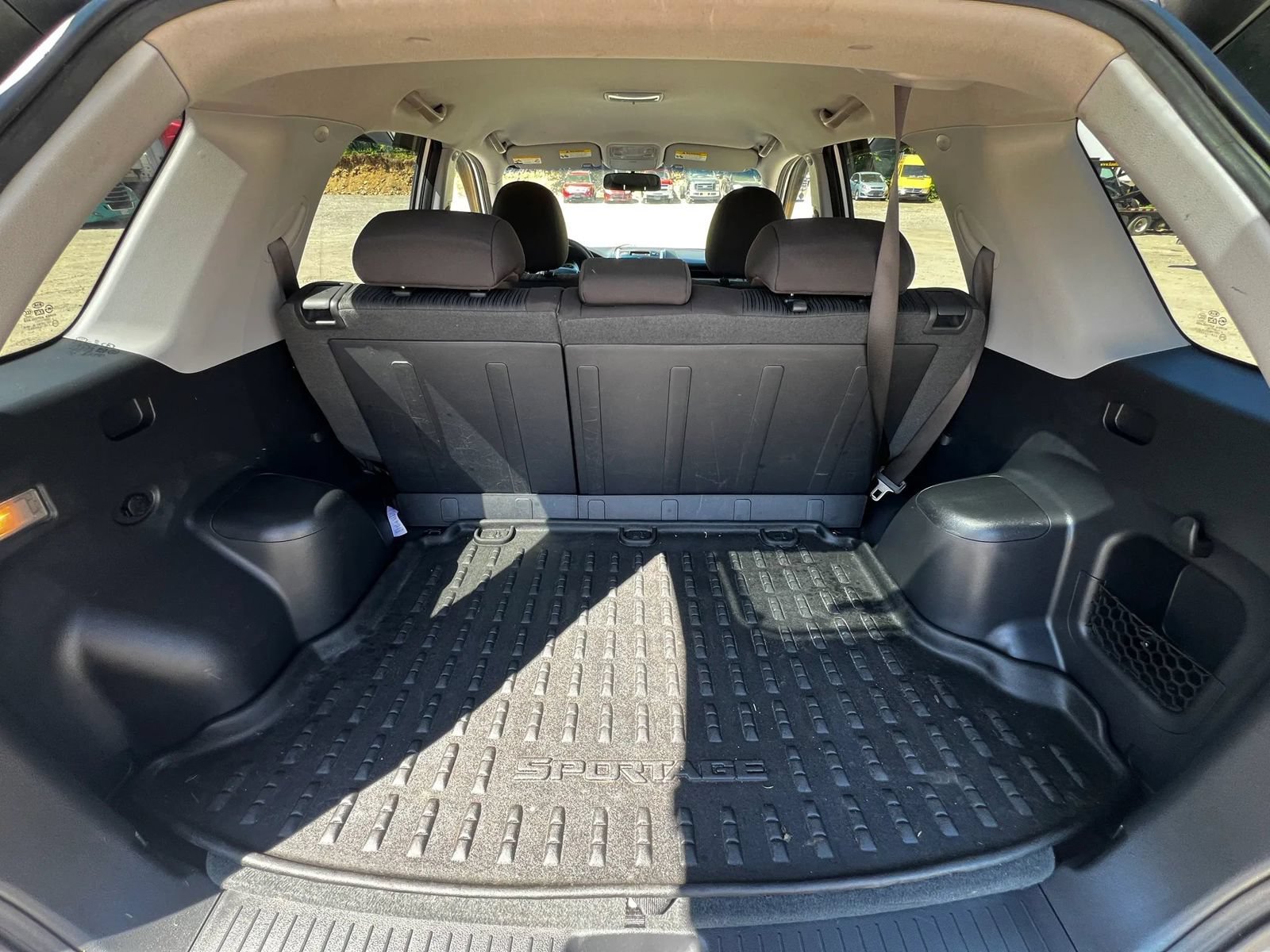 Used 2010 Kia Sportage LX AWD/4WD image 19
