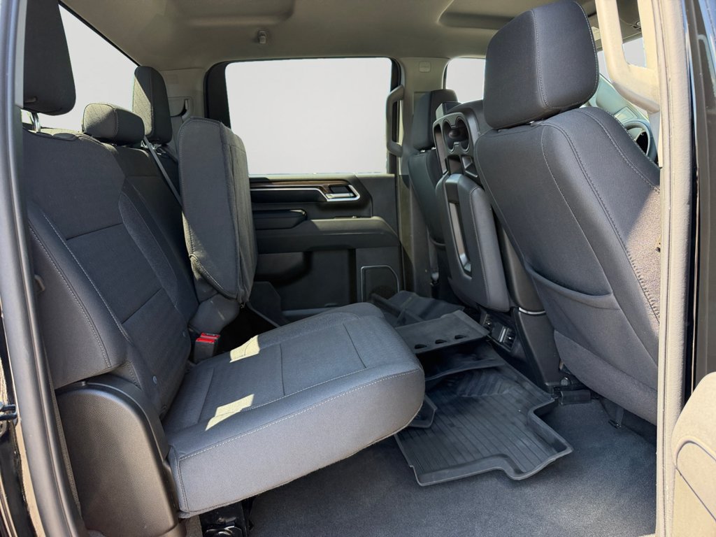 Used 2025 Chevrolet Silverado 2500 LT AWD/4WD image 9