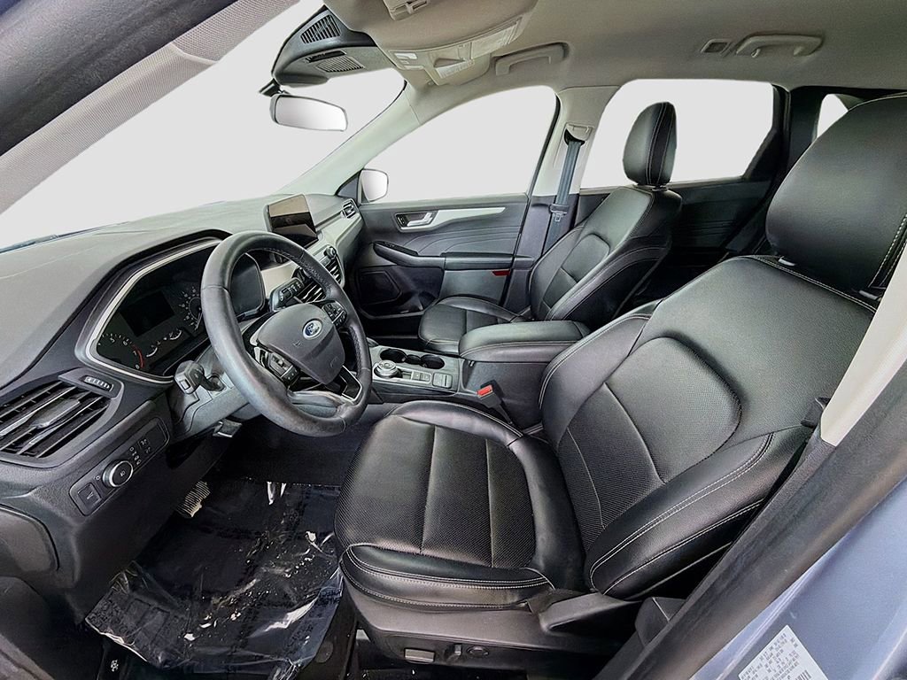 Used 2022 Ford Escape SEL image 18