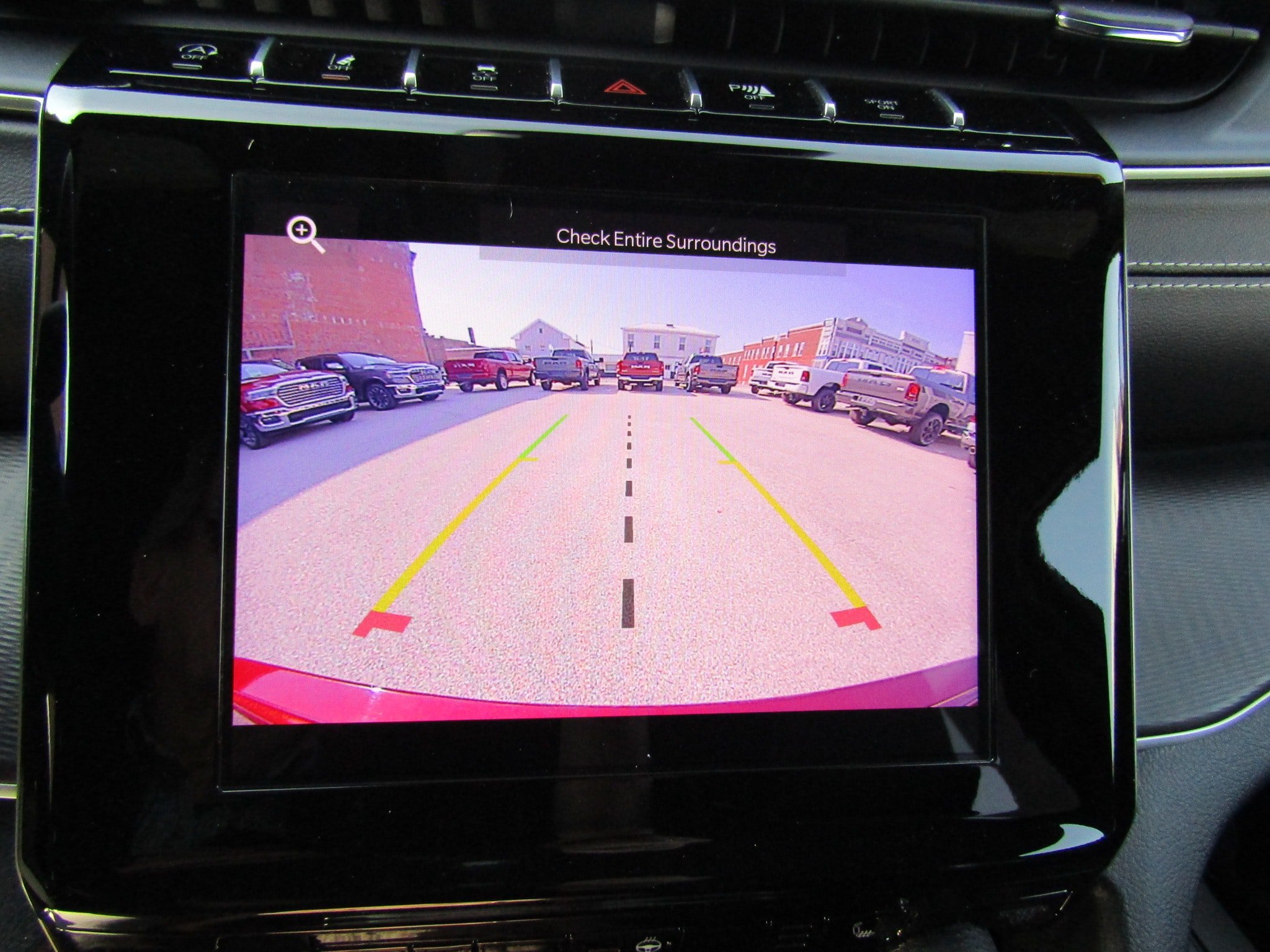 Used 2024 Jeep Grand Cherokee Altitude AWD/4WD image 27