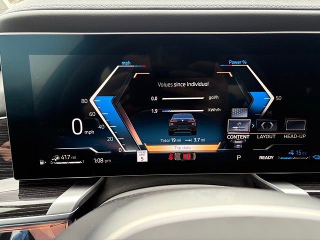 New 2026 BMW 750e xDrive w/ Premium Package image 15